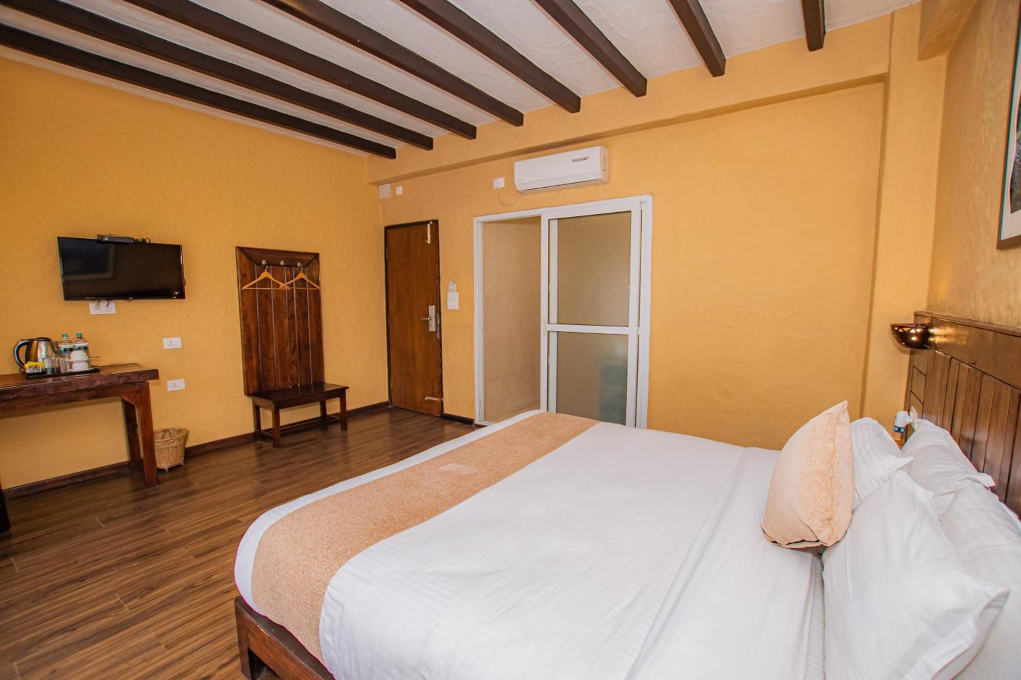 Pokhara Boutique Hotel Exteriör bild